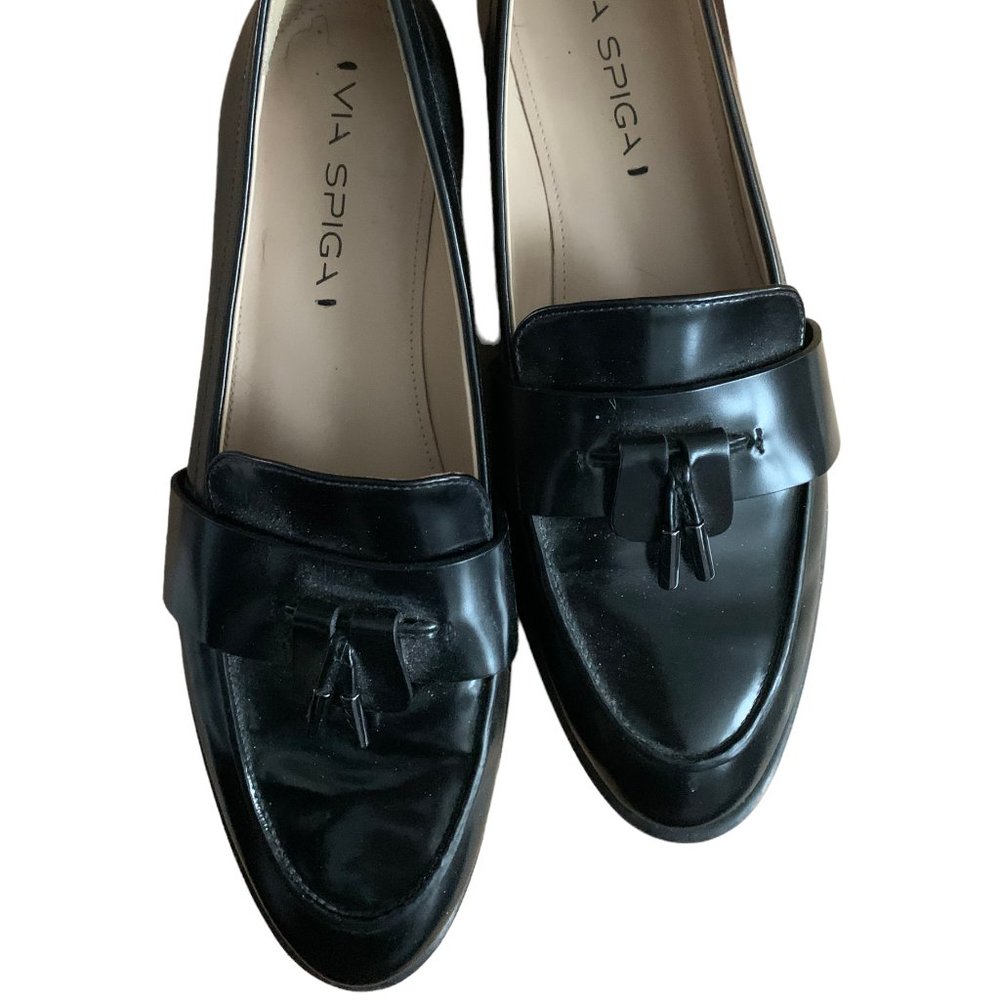Women's Via Spiga Black Leather Tassel Flat Loafers Size 6